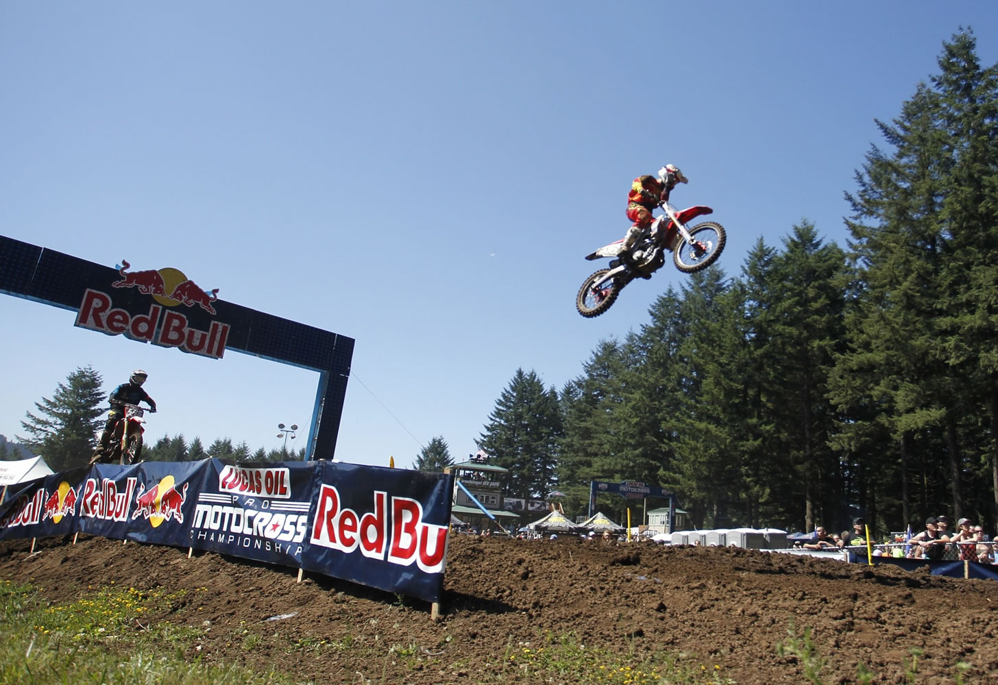 Competition at the Washougal MX National.