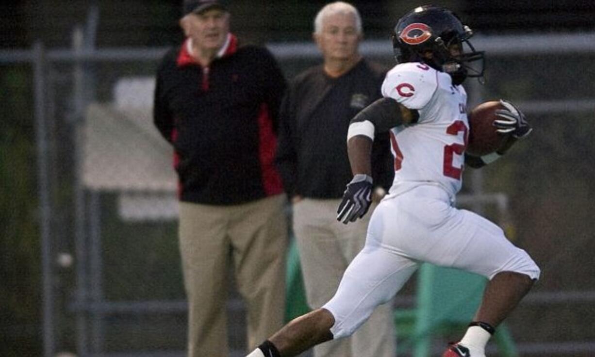 Camas High School's Zach Marshall runs for a touchdown in the first half against Mountain View at McKenzie stadium on Friday September 10, 2010.