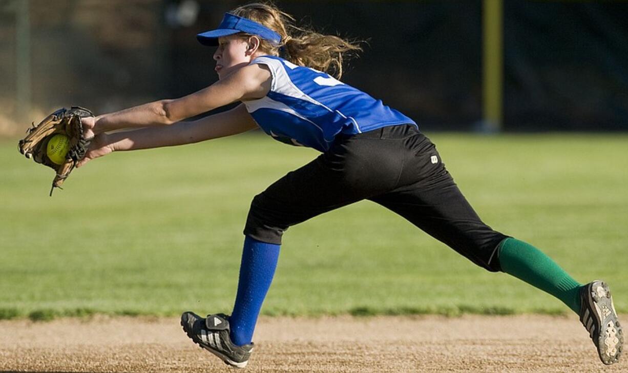 Cascade shortstop Natalie Stofiel snares a line drive against Utah at the Western Regional hosted by Fort Vancouver Little League.