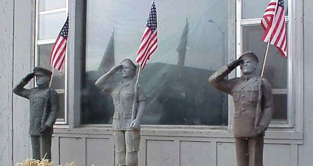 Ronnie Ramsey of Vancouver recently posted three statues of U.S.