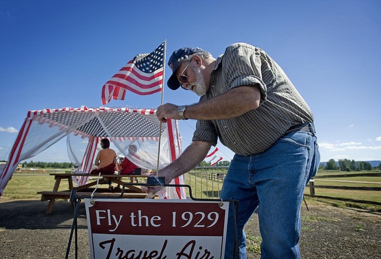 Steve Lenius, a volunteer for Dr.