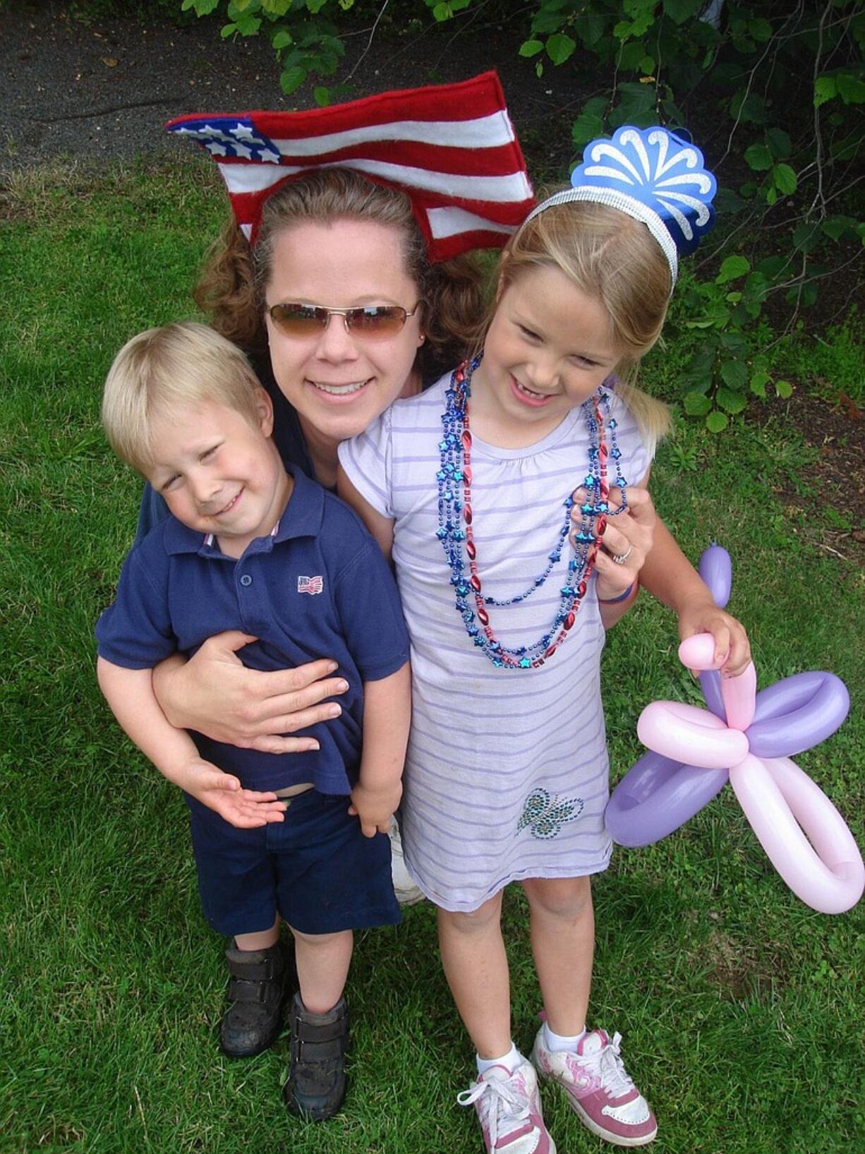 Jaynee Haygood, with son Braydon, left, and daughter Ariyanna, won the grand prize in the Protecting the Planet for Baby Contest.