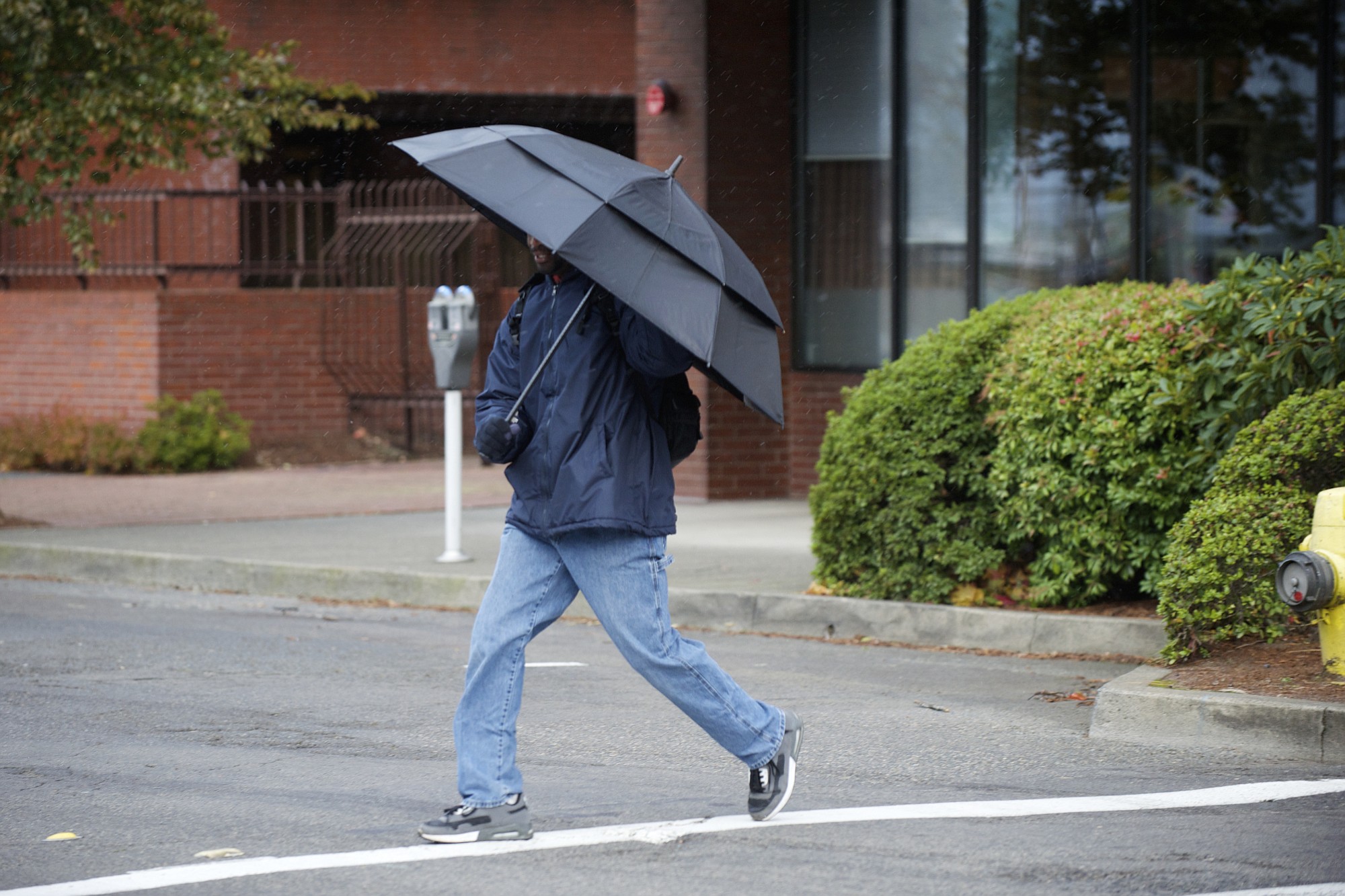 Business as usual in downtown Vancouver as Clark County waits for snow, Thursday, November 13, 2014.