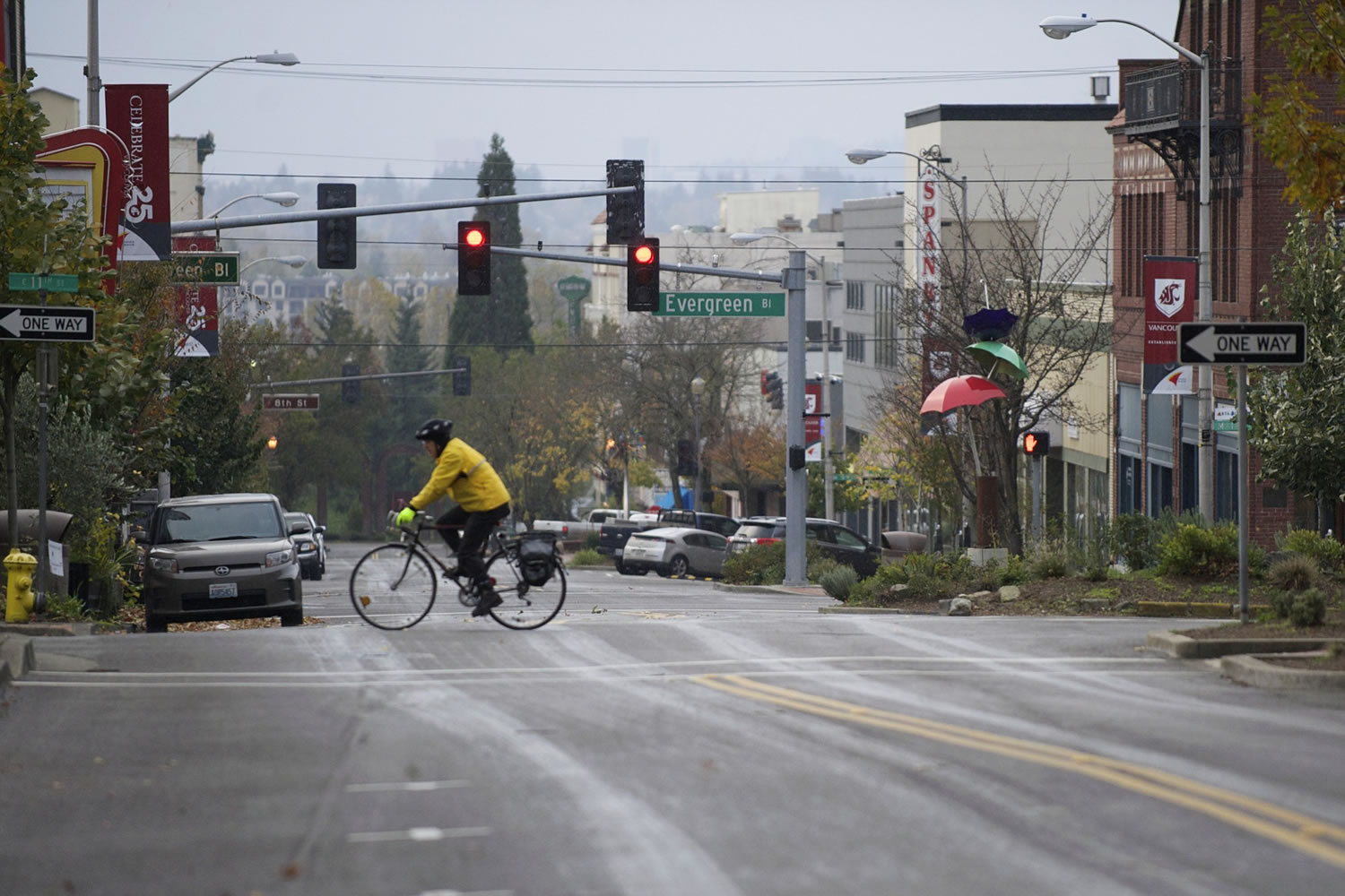 Business as usual in downtown Vancouver as Clark County waits for snow, Thursday, November 13, 2014.