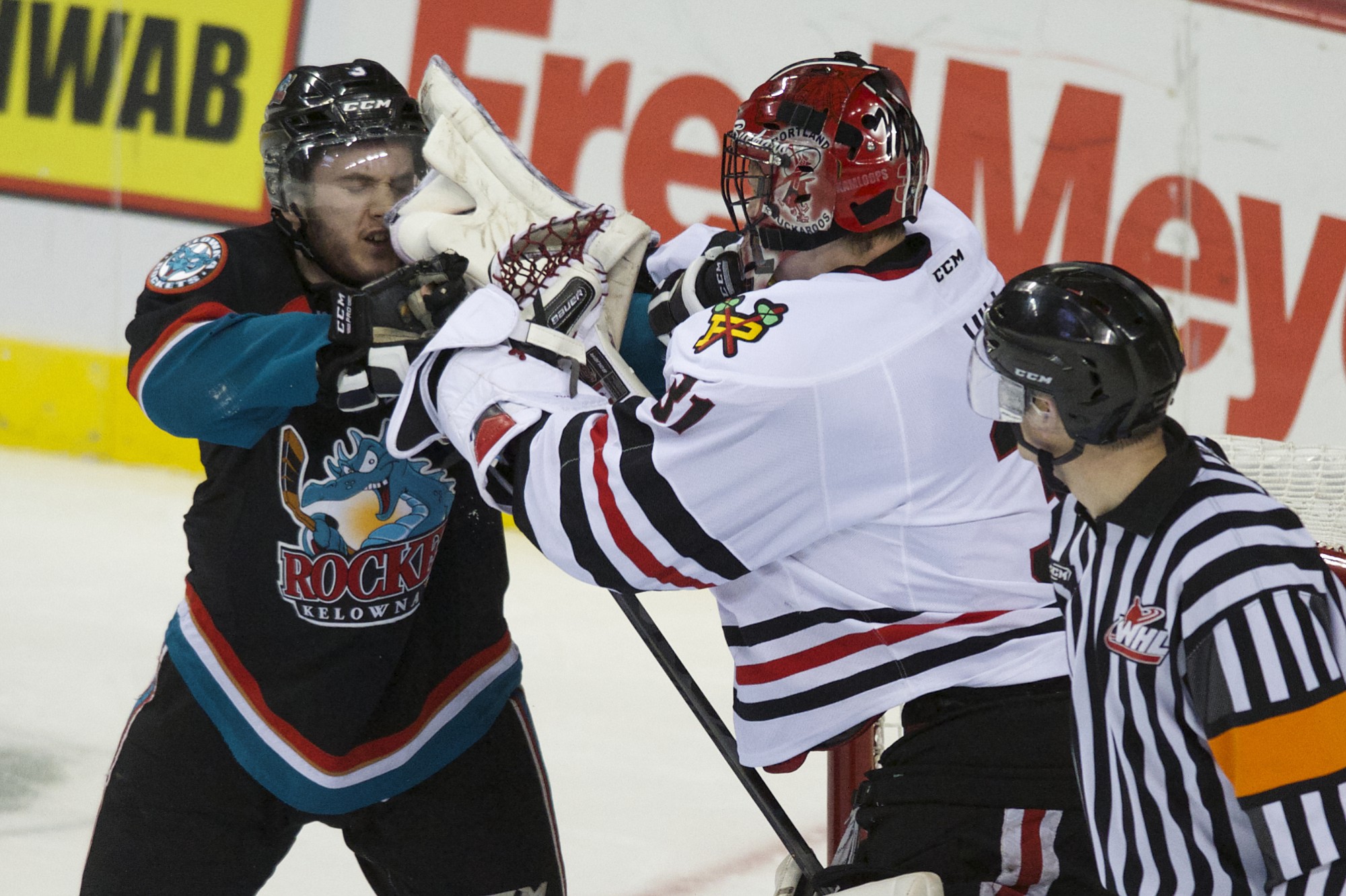 Portland goaltender Adin Hill protects the goal as the Portland Winterhawks take on the Kelowna Rockets at the Moda Center, Tuesday, April 28, 2015.