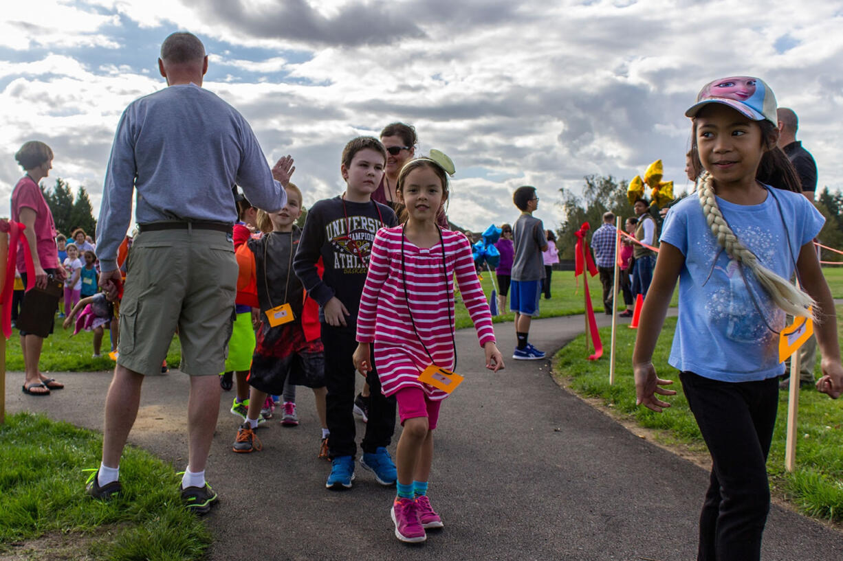 Fisher's Landing: Students, staff and parents hike Sept.