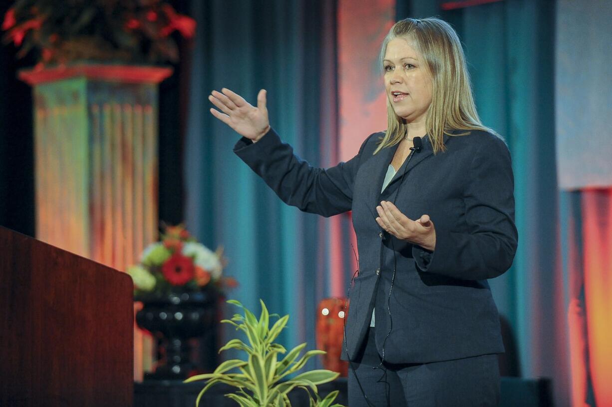 Keynote speaker Lynda Coates, whose expertise in poverty and transcending it come from personal experience, told a Community Foundation for Southwest Washington luncheon on Tuesday that mentorship and help from someone who believes in you is just as important as hard work and determination.