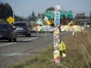 This is just the sort of roadside memorial that the Washington State Department of Transportation discourages.