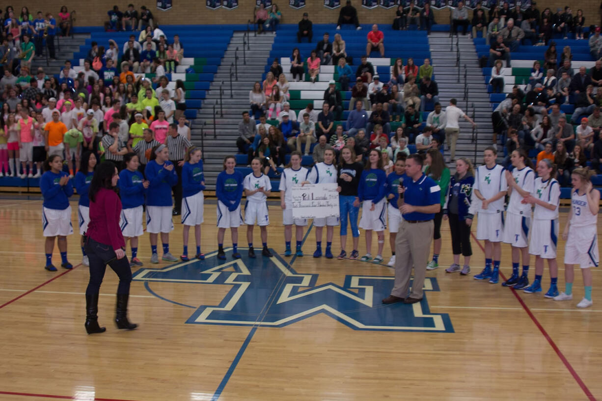 Mountain View: The Mountain View High School girls basketball team and Lady Thunder Booster Club raised $2,400 for the Vancouver-based Pink Lemonade Project.