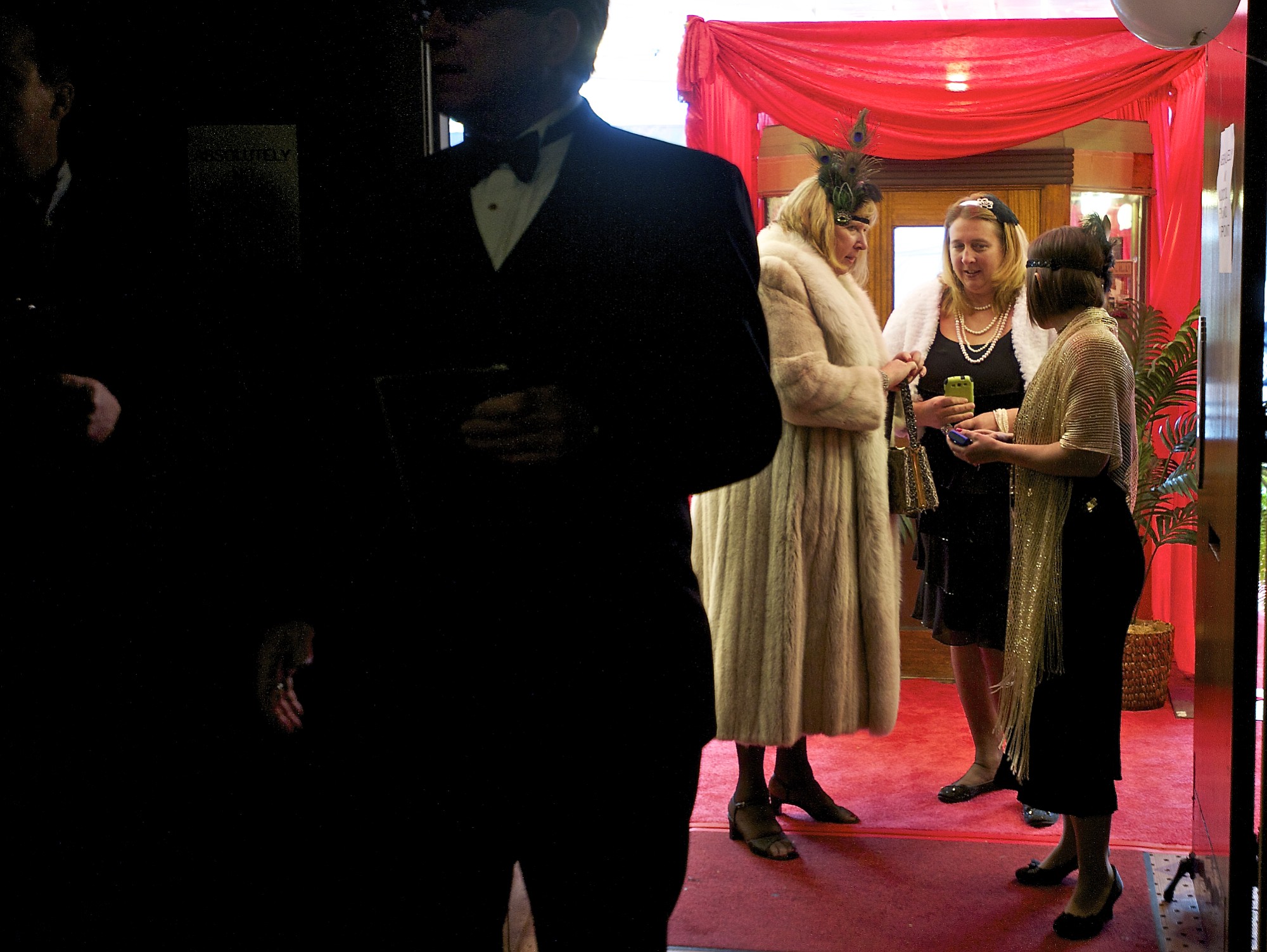 Guests arrive at Vancouver's official Academy Awards viewing party at the Kiggins Theater on Sunday March 2, 2014.