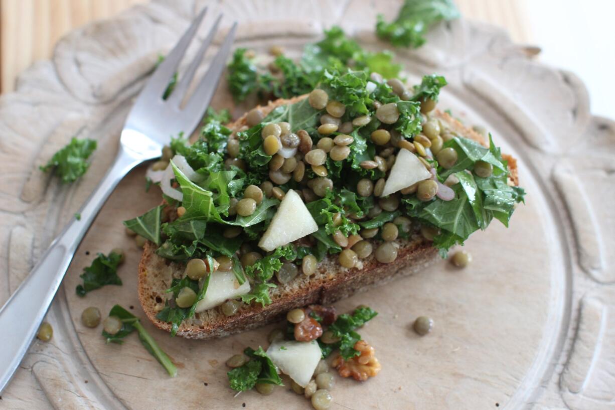 Chopped Kale and Lentil Winter Salad