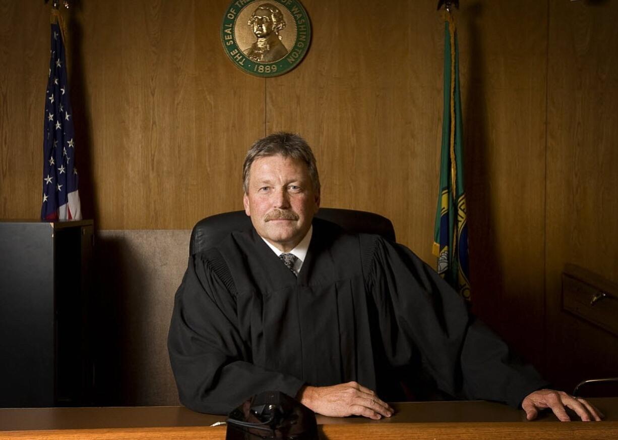 Clark County Superior Court Judge Daniel Stahnke was injured Thursday afternoon when he stepped in to stop a defendant from allegedly attempting to assault a deputy prosecutor.