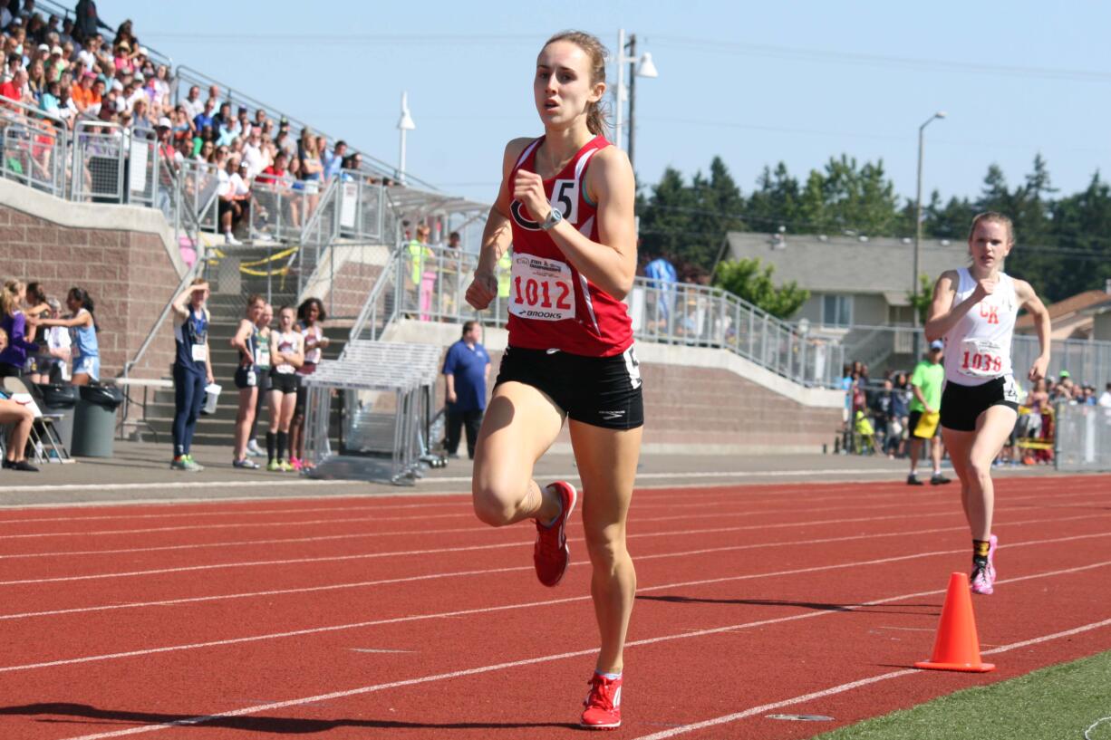 Alexa Efraimson kicks to the 800-meter state championship Saturday, at Mt. Tahoma High School in Tacoma. The CHS junior also won the 1,600 state title with a national record-breaking time of 4:33.29.