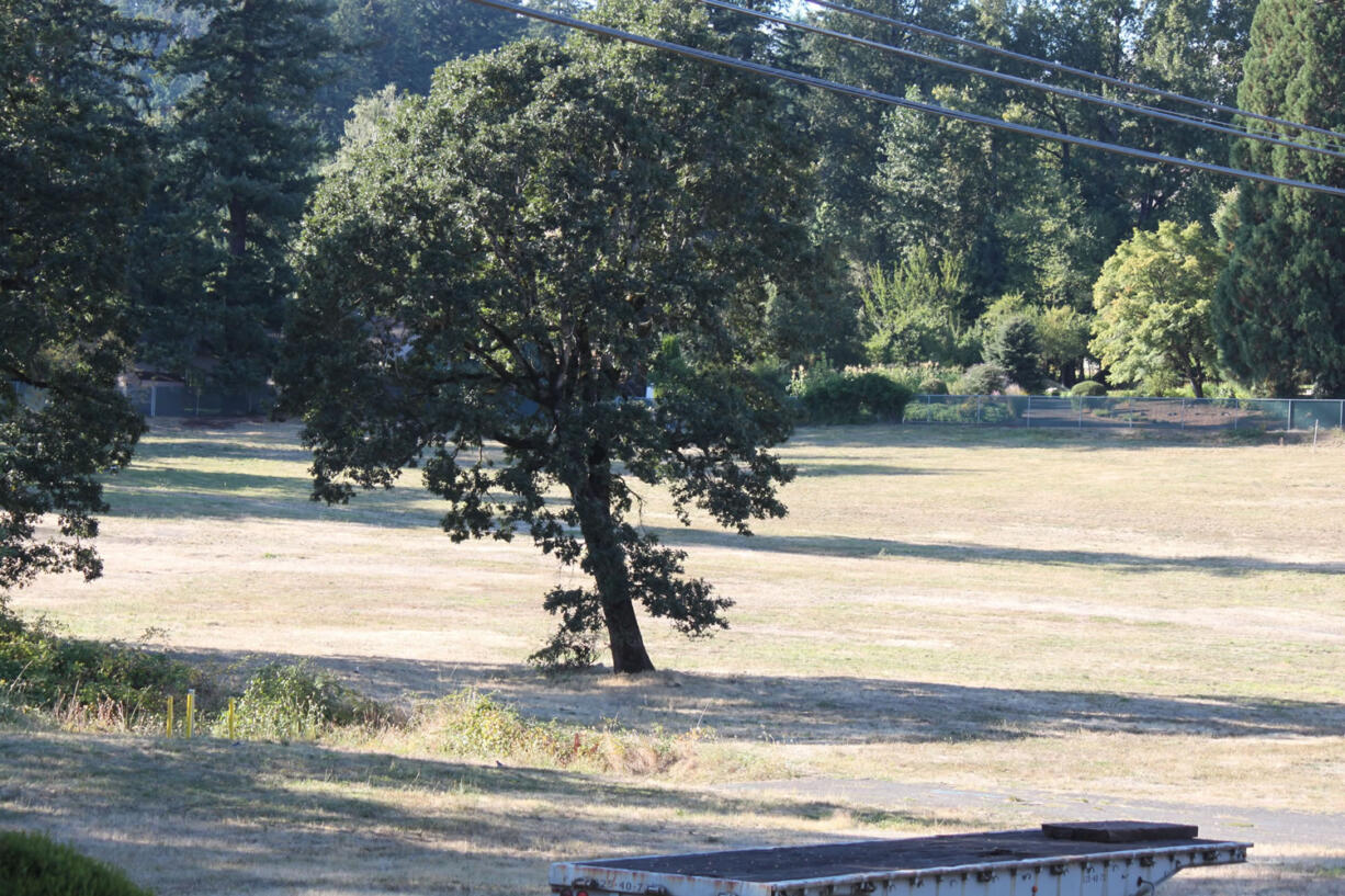 The City of Washougal is purchasing approximately 17 acres west of 32nd and Q streets, for development of future park land. The City Council approved the $599,000 purchase last night.