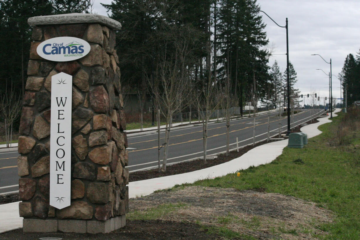 New monument-style markers were recently installed at the Northwest 38th Avenue entrance to Camas, not far from the site where a new multi-family residential/commercial development called Kate's Crossing is being proposed. Camas Mayor Scott Higgins said similar entrance markers and improvements are being planned for other west-side entrances to the city. &quot;We are making it very clear that when you enter Camas, you know it,&quot; he said. &quot;We are going to try to make it brighter with lights.