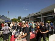 The 450 employees of telecom provider Integra received a warm community welcome on Wednesday at the company's new headquarters in east Vancouver.