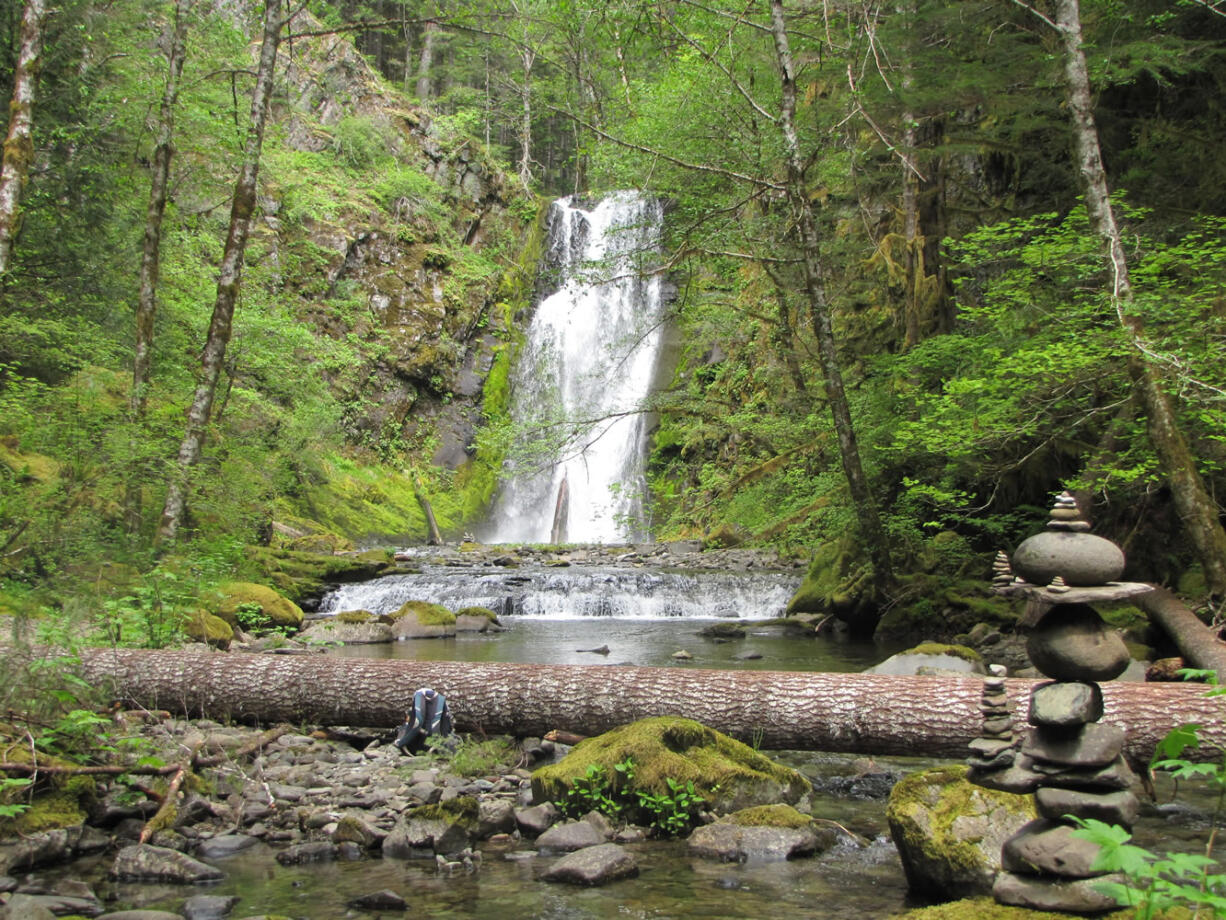 A camper at Chinook Creek Falls in the Siouxon Creek drainage apparently had time to construct this cairn recently.