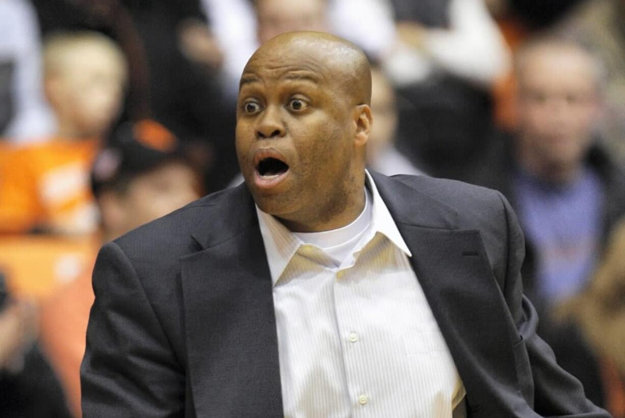 Oregon State University fires men's basketball coach Craig Robinson, according to Sports Illustrated.