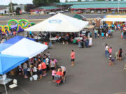 Ogden: Iglesia Living Hope hosted a family fair, where more than 280 backpacks filled with school supplies were donated to children in need.