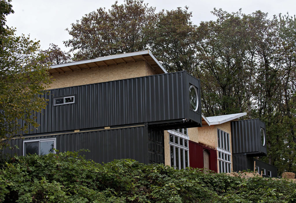 Vancouver house featured on HGTV's 'Container Homes' - The Columbian