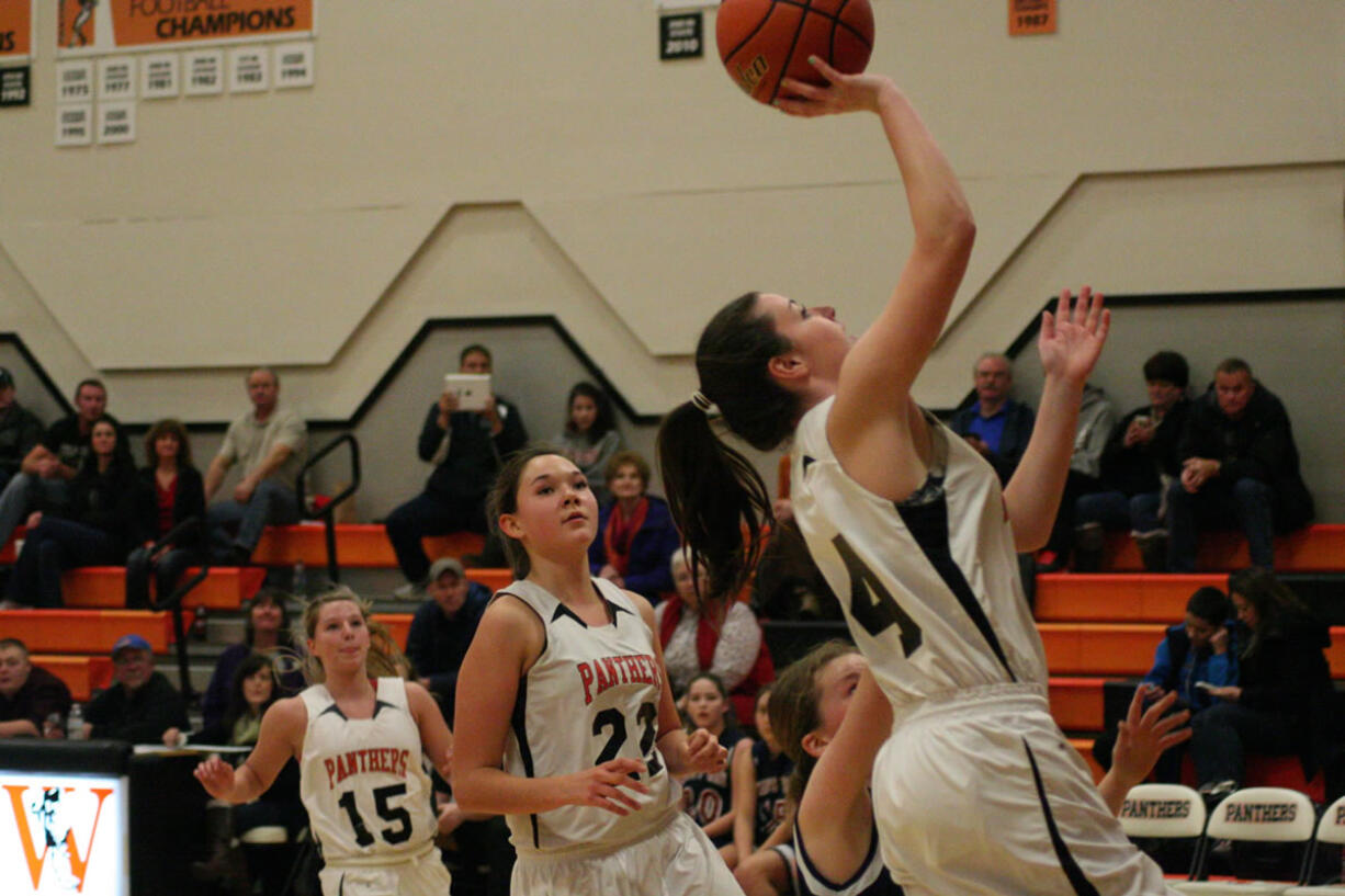 Alyssa Blankenship (right) scored 20 points in Washougal's victory against King's Way Christian on Dec.