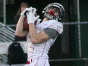 Zach Eagle catches a touchdown pass in the state quarterfinals.