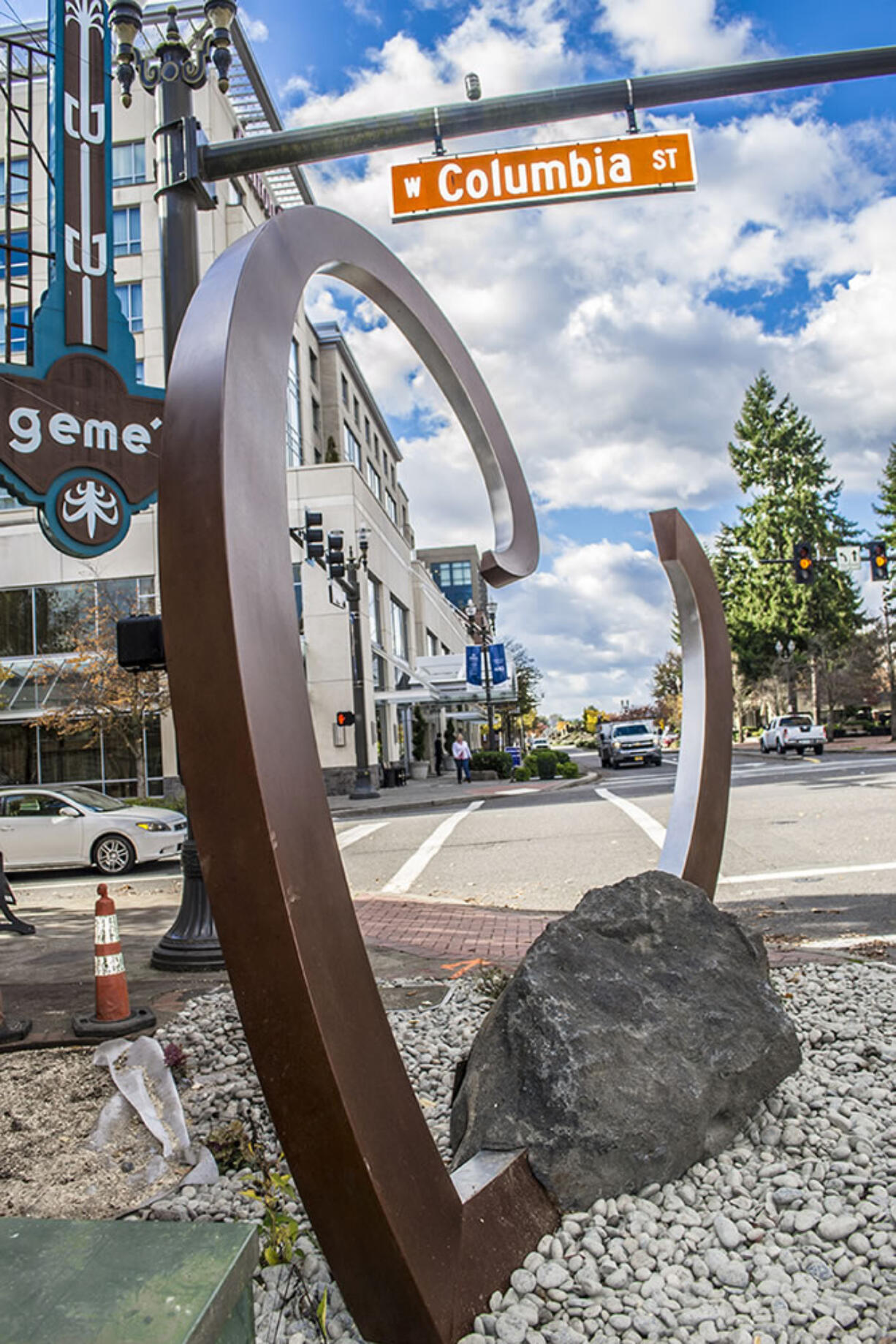 Esther Short: &quot;Heart and Stone,&quot; a sculpture designed by Cobalt Designworks, was unveiled Nov.