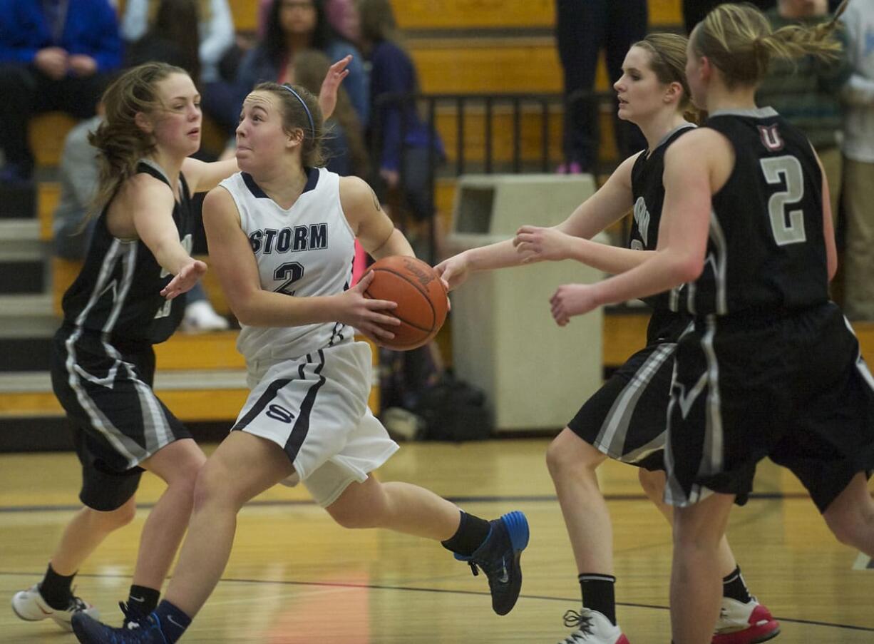 Skyview's Hannahjoy Adams drives to the hoop against Union.