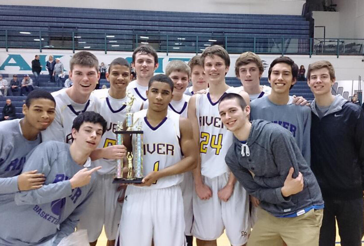 Columbia River boys basketball team placed third at the Lake City (Idaho) Winter Tournament.