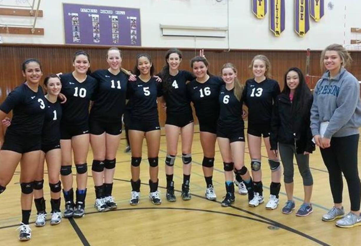 Excel NW 16 Rox team: Brooke Van Sickle (3), Courtney Paxton (1), Sarena Bartley (10), Rachel Berger (11), Ashley Watkins (5), Jasmine Gross (4), Nicole Peterson (16), Hana Wyles (6), Brooke Mosier (13), Samantha Nguyen, coach Lisa Van Sickle.