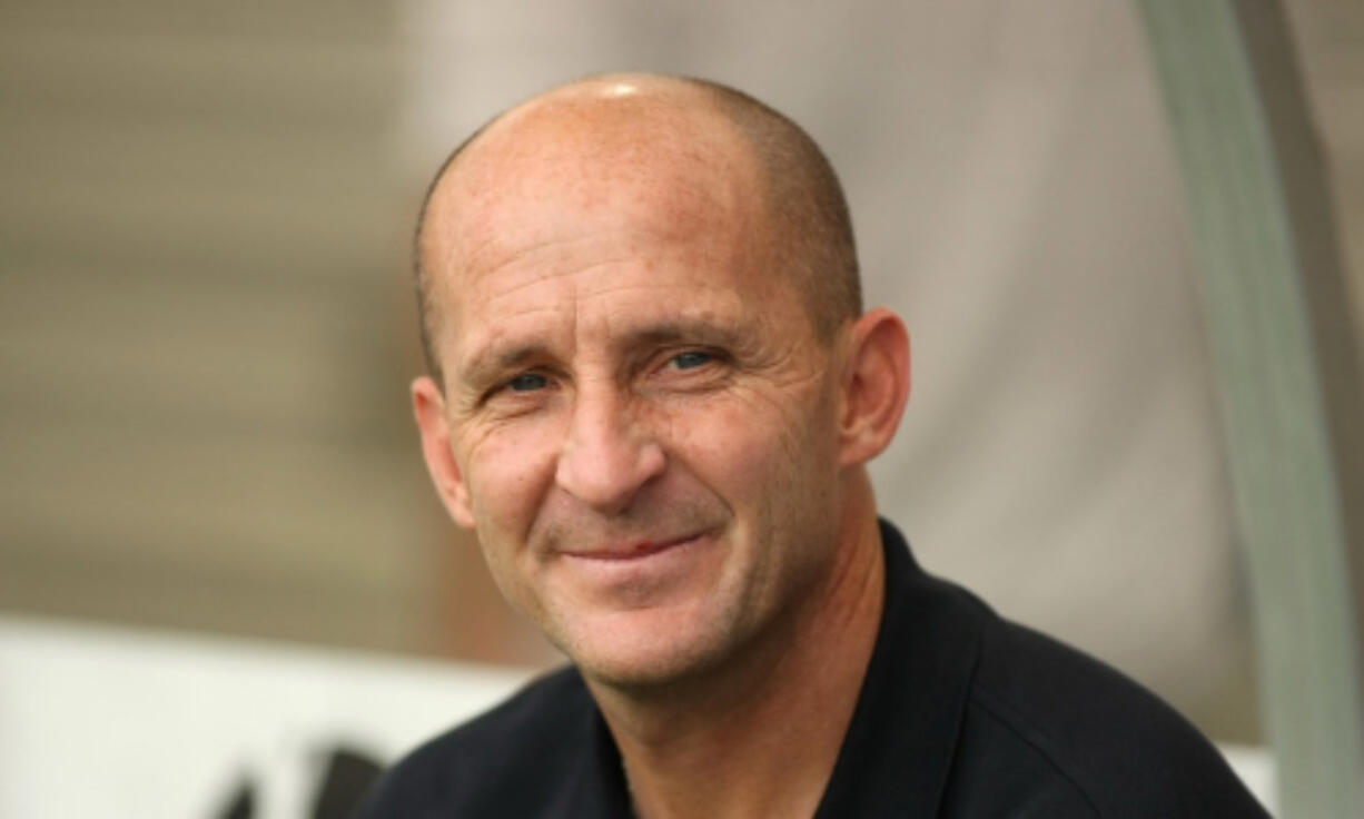 Paul Riley has been hired to coach Portland Thorns FC.