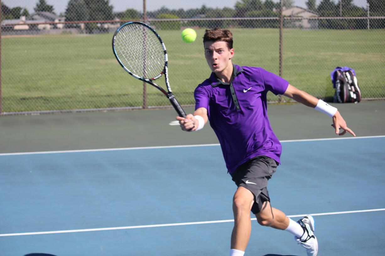 Mark Vasat has qualified to compete this week in the National Clay Court Championship, in Fort Lauderdale, Fla.