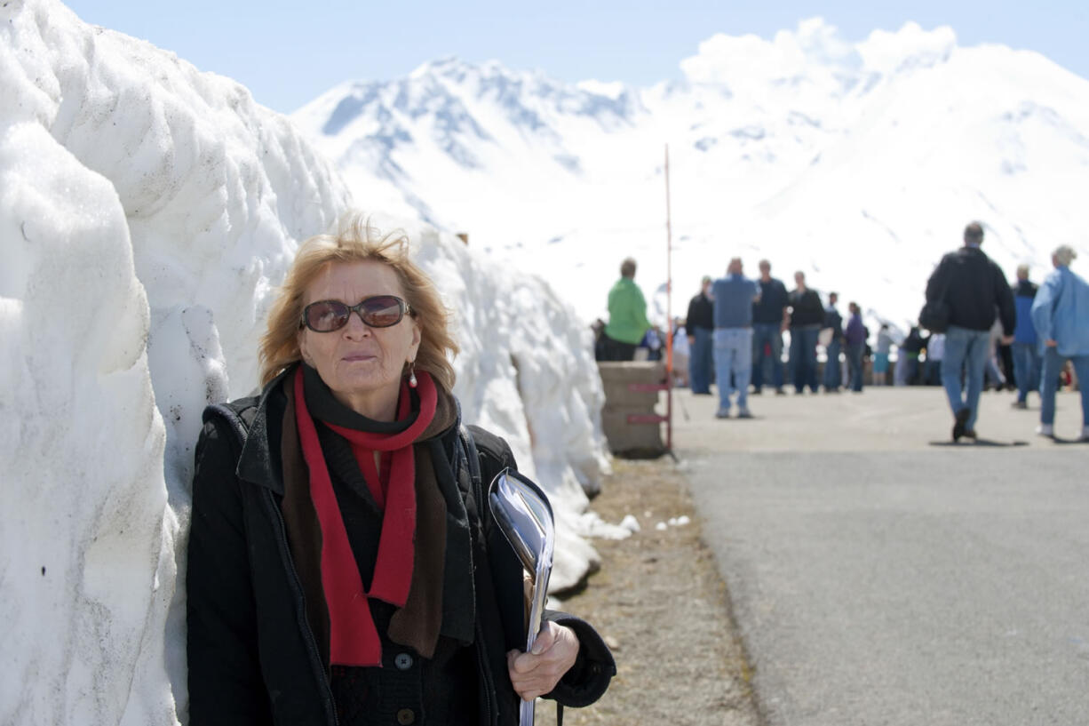 Late Columbian reporter Kathie Durbin works a story in May 2011 at Mount St.