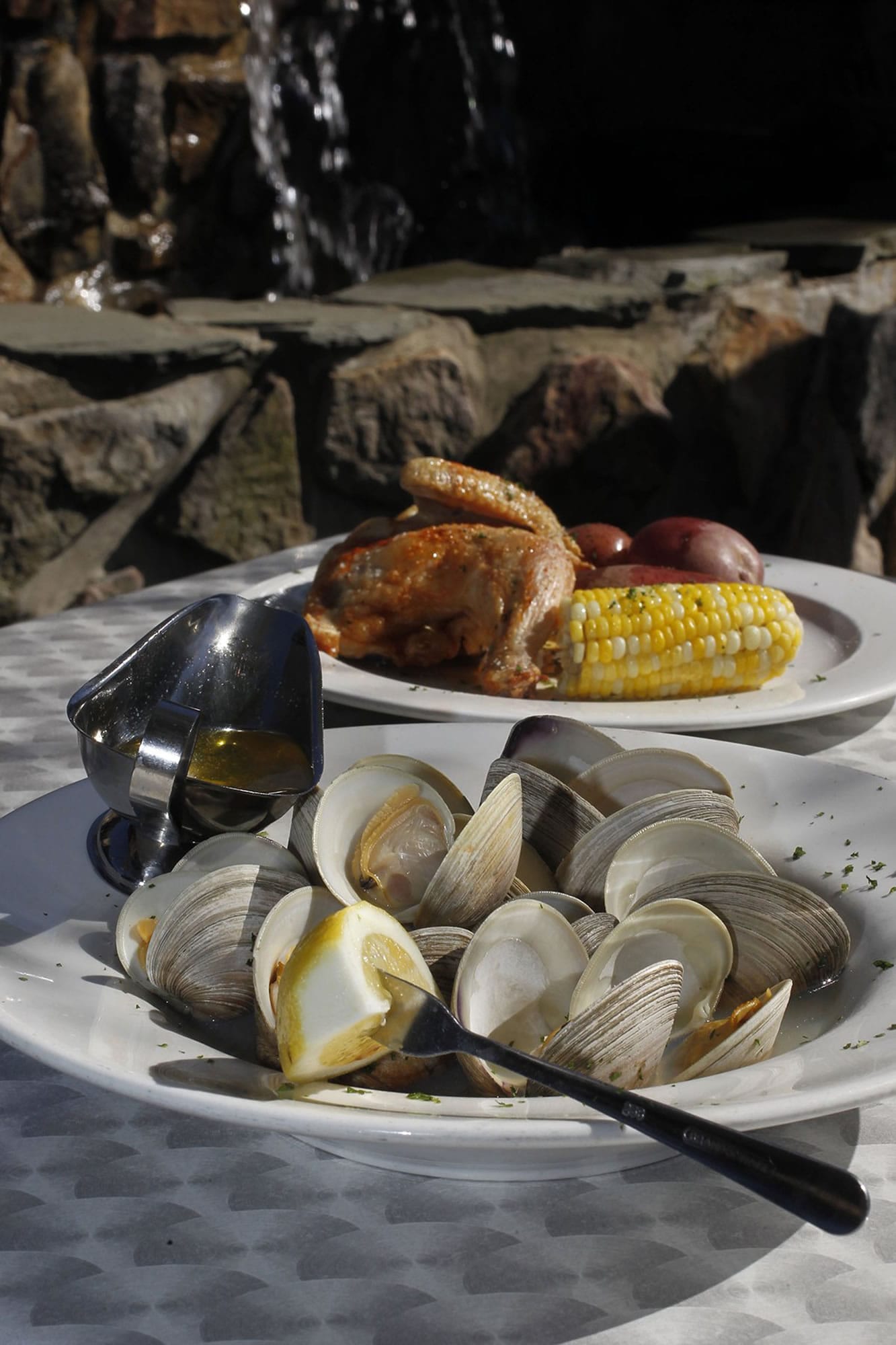 How to host a clambake at home - Reviewed