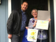 Wildwood: Volunteer Loy Pehrson, right, receives her Vancouver Sparkles award from neighborhood association chairman Shane Gardner.