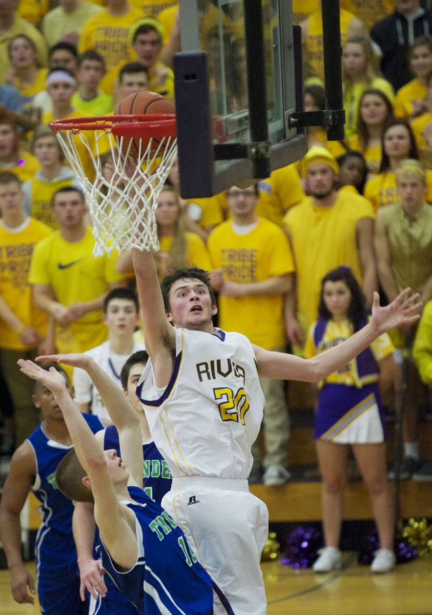 Columbia River's Torey Jones scores against Mountain View in the Class 3A district title game.