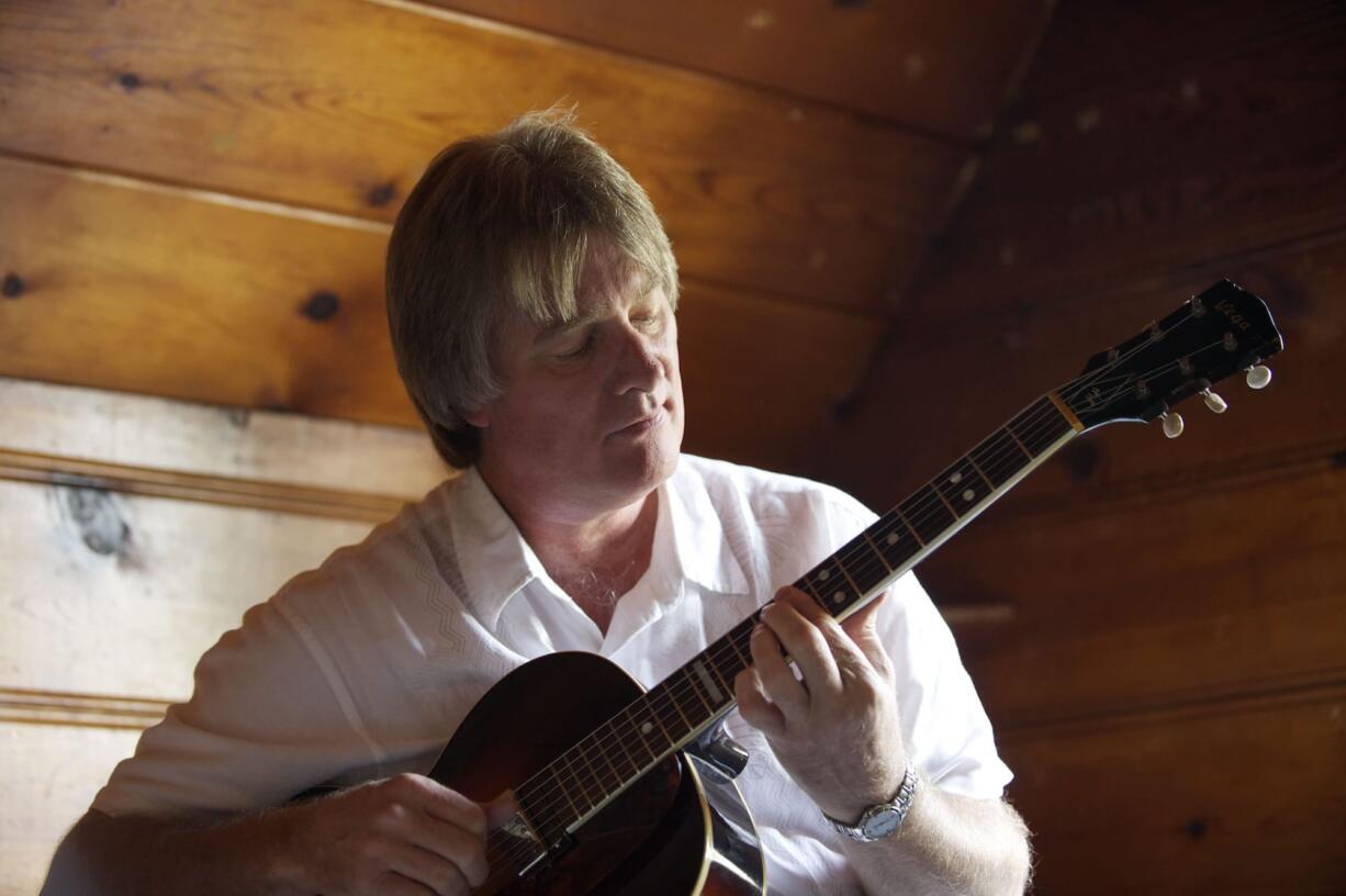 Camas native Dave Raynor, plays a solo version of &quot;Moon River&quot; on Wednesday after the death of Andy Williams was announced.