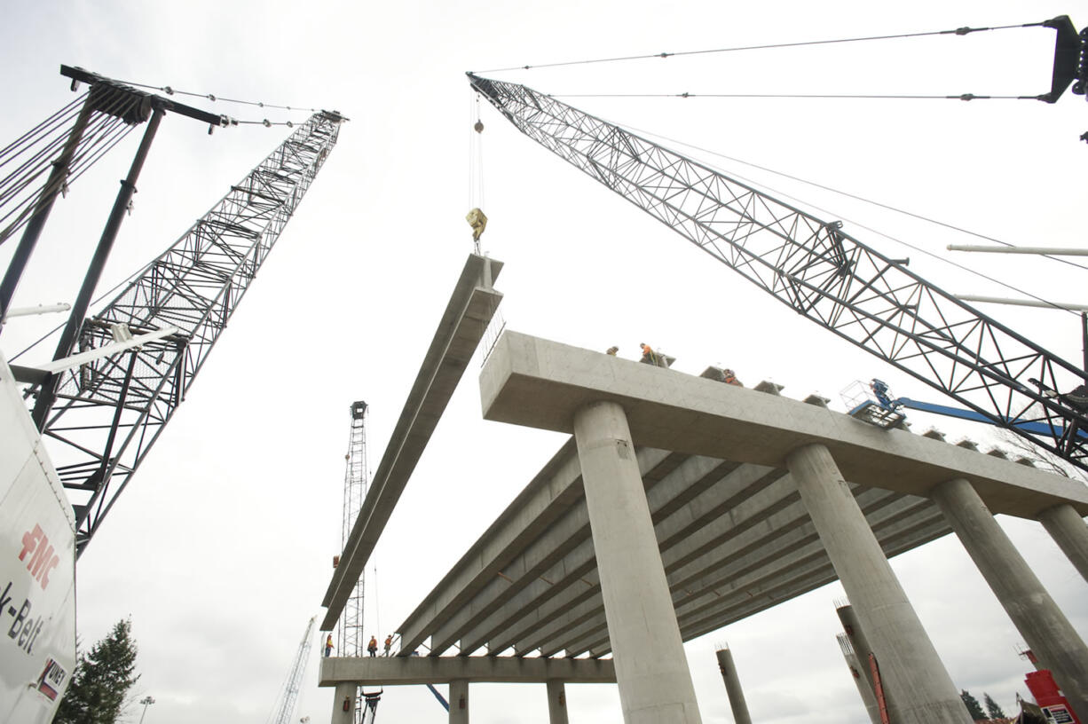 Interstate 5 will be closed in both directions for 54 hours this weekend as part of the Salmon Creek interchange project.