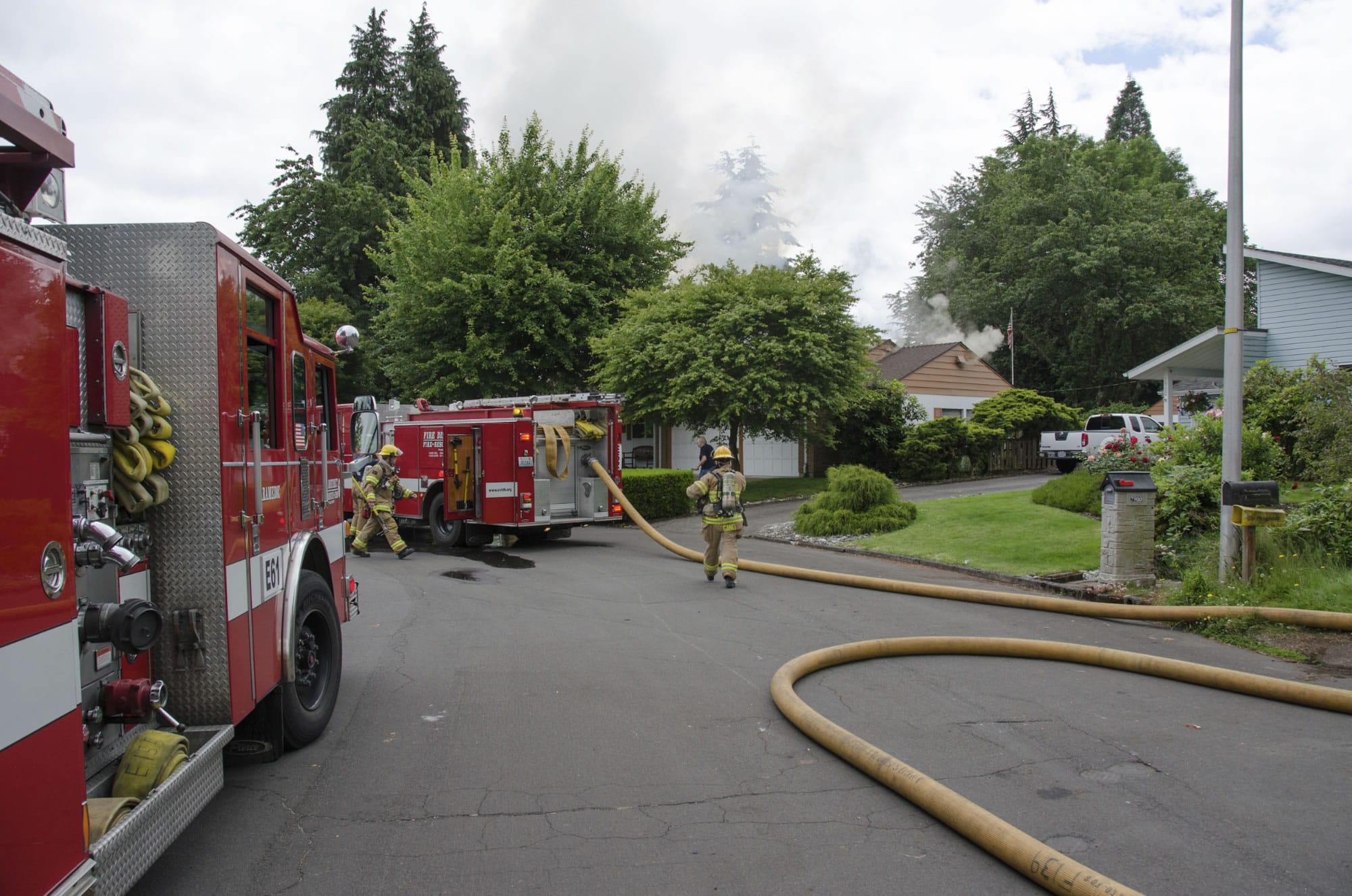 Firefighters were able to extinguish a Tuesday afternoon fire at a west Hazel Dell house in about 25 minutes.