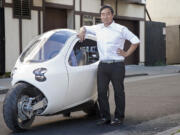 DuBois Park: Local boy Daniel Kim is making news with his gyroscopically stabilized alt-car.