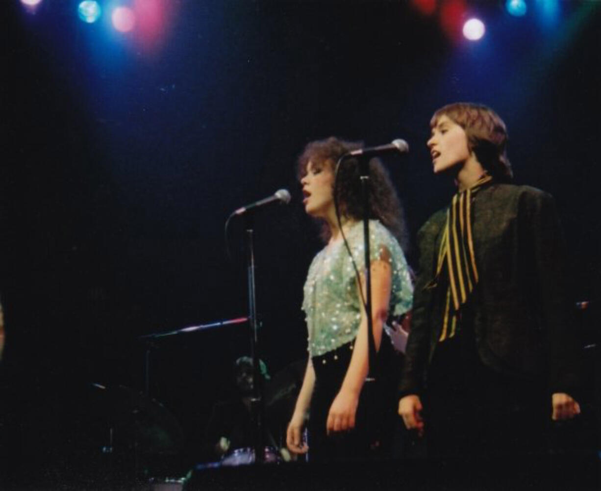 Beth Harrington, right, onstage with the Modern Lovers circa 1982.