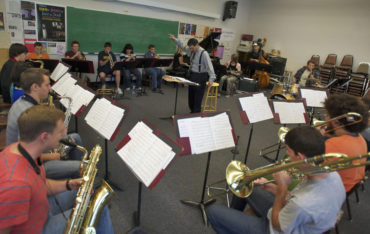 Richard Inouye conducts a jazz class Friday just before the dedication of Clark College's music building in memory of Dale Beacock.