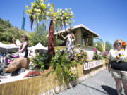 The Battle Ground Float won the Royal Rosarian Award in the Grand Floral Parade in Portland on Saturday.