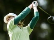 Lindsay Aho tees off at the 2011 U.S.