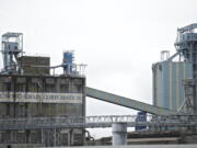 Union dockworkers and grain-terminal owners in the Northwest, including United Grain Corp.