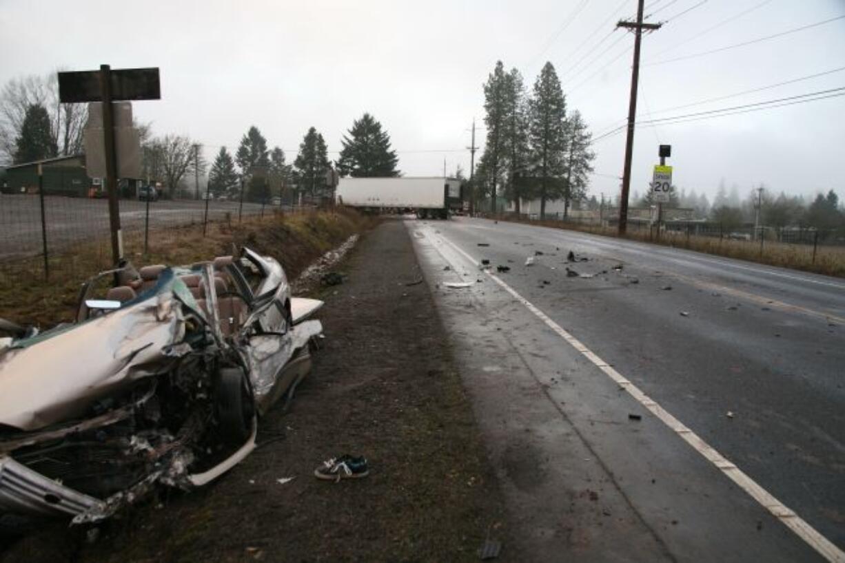 A Vancouver man was involved in a serious injury crash south of Oregon City early Friday morning.