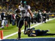 Tight end Colt Lyerla has left the Oregon football team for personal reasons.