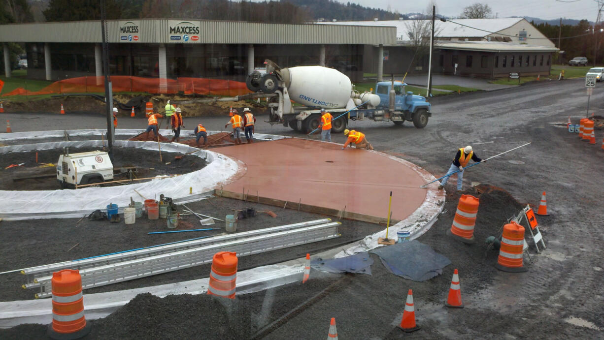 Photo courtesy of One Stop Home Furnishings
Beginning Friday, traffic on Highway 14 in Camas-Washougal will be shifted to a new southern frontage road that runs parallel to the highway. This route will take drivers through two roundabouts at Union (above) and Second streets for the next 10 months.