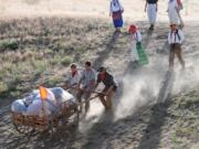 A bird's-eye view of some serious wagon haulling.