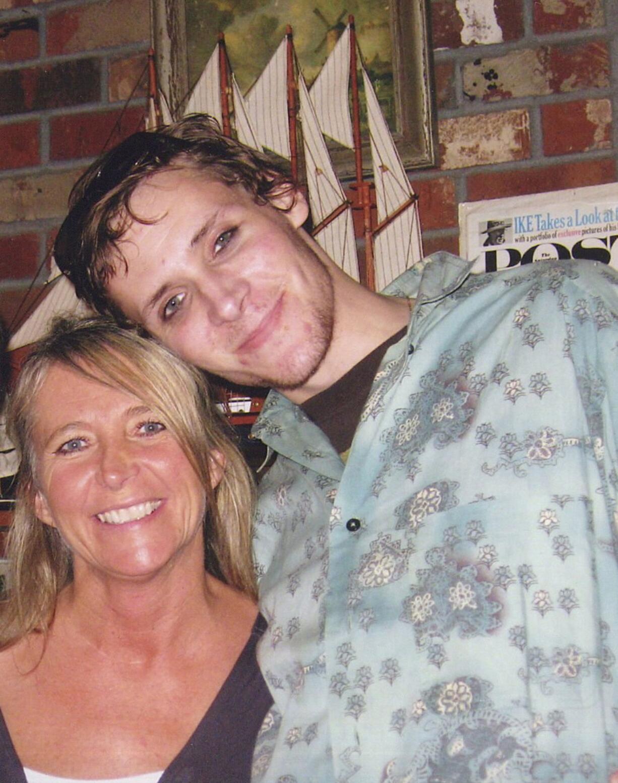 Steven Moline stands with his mother, Carol Degagne, before he vanished while en route to Bagby Hot Springs in Oregon four months ago.